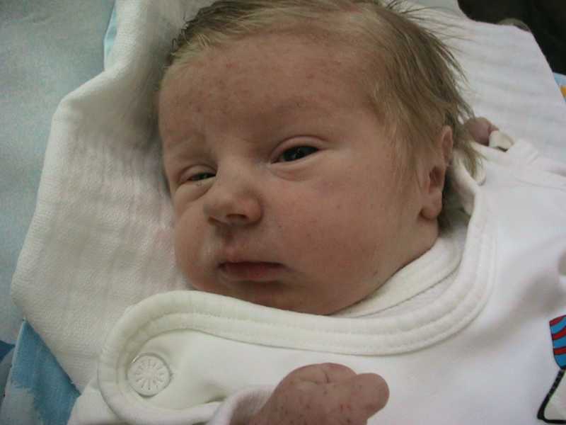 gal/2006/01_Porodnice/Honzik_7hodin10.jpg